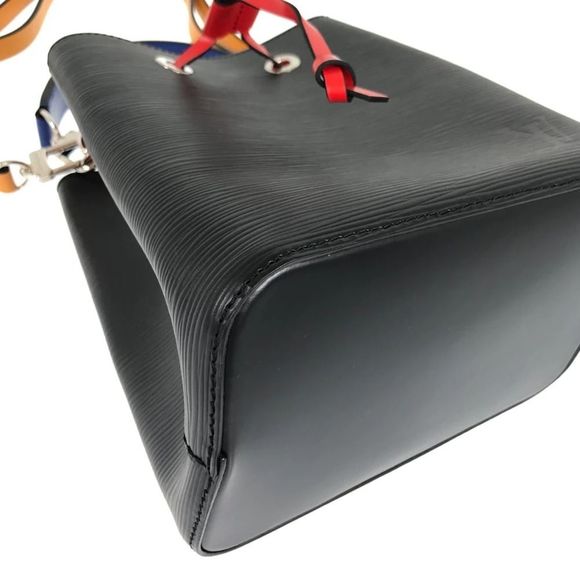 Louis Vuitton NeoNoe BB Epi Leather Shoulder Bag black - Picture 4 of 14